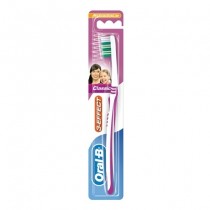 Oral -B Classic Toothbrush Medium 